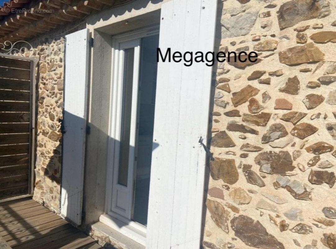 Appartement à HYERES