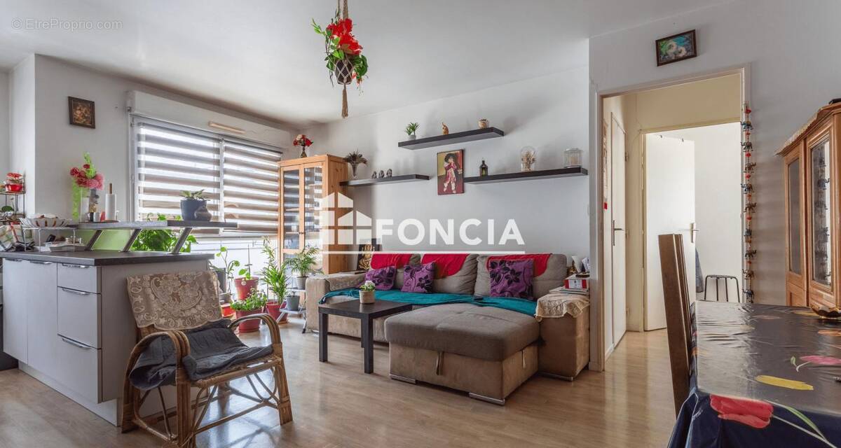 Appartement à JUVISY-SUR-ORGE