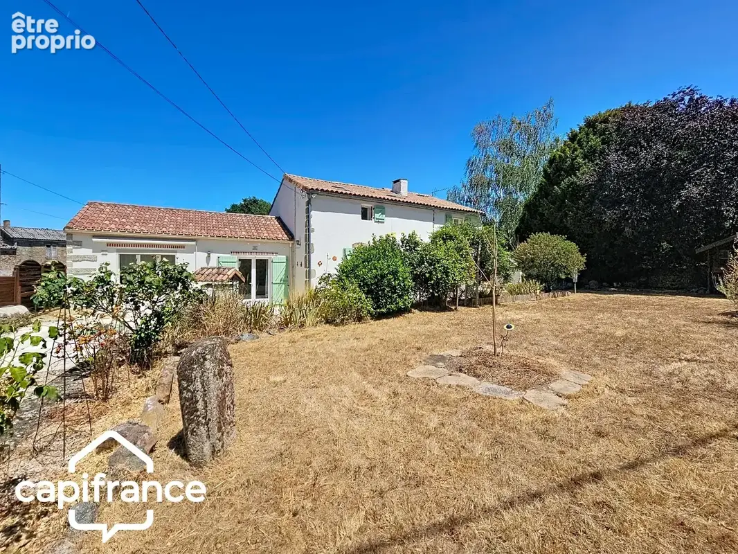 Maison familiale 131 m² – 4 chambres + bureau – vie de plain-pied – jardin 620 m² – La Chapelle-Gaudin (Argentonnay 79150) - photo 18
