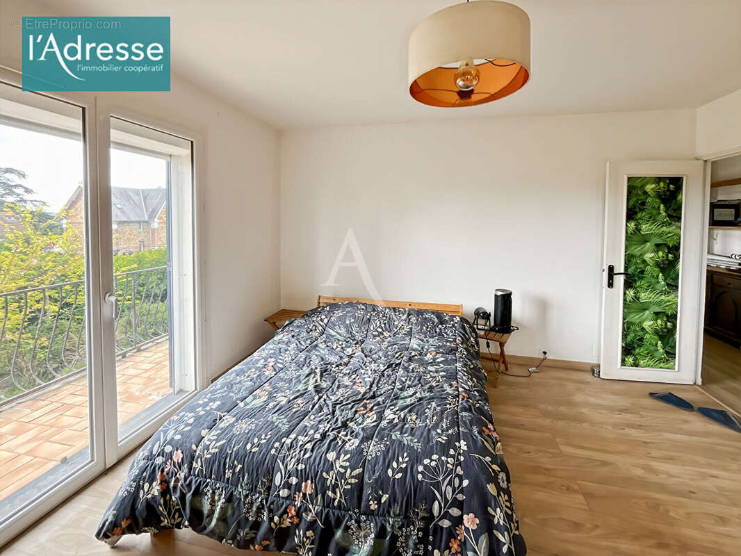Maison à MEZY-SUR-SEINE