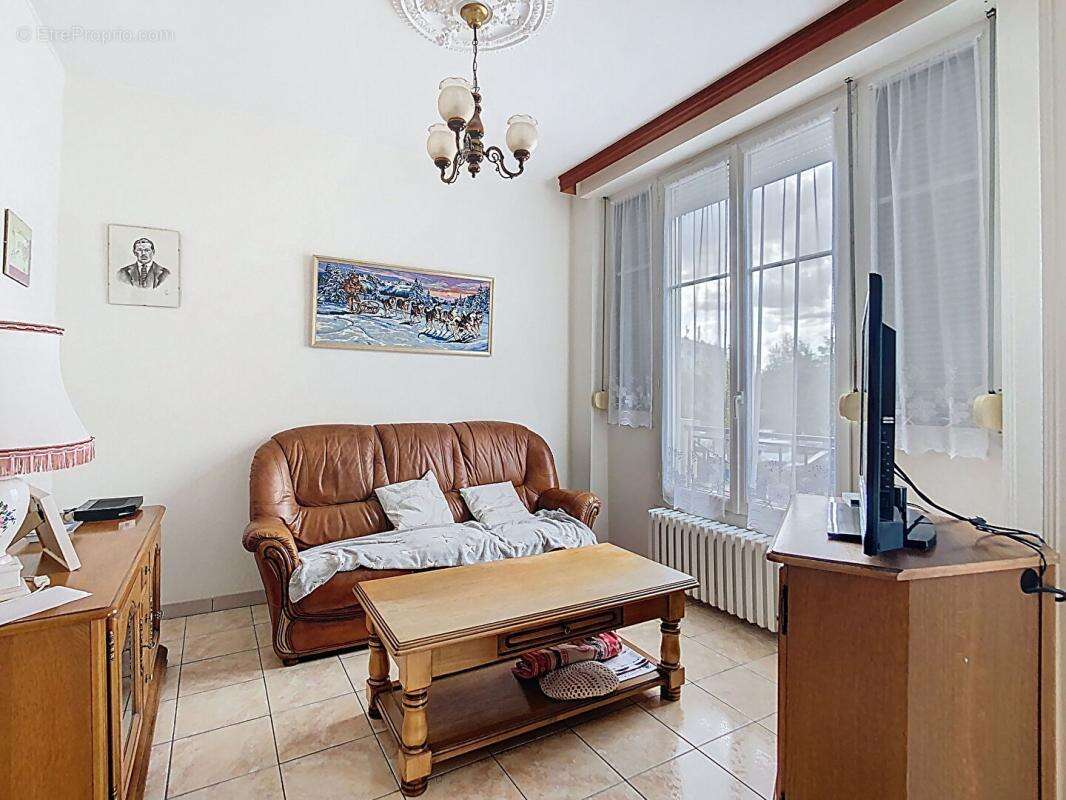 Maison à SAINT-MAX