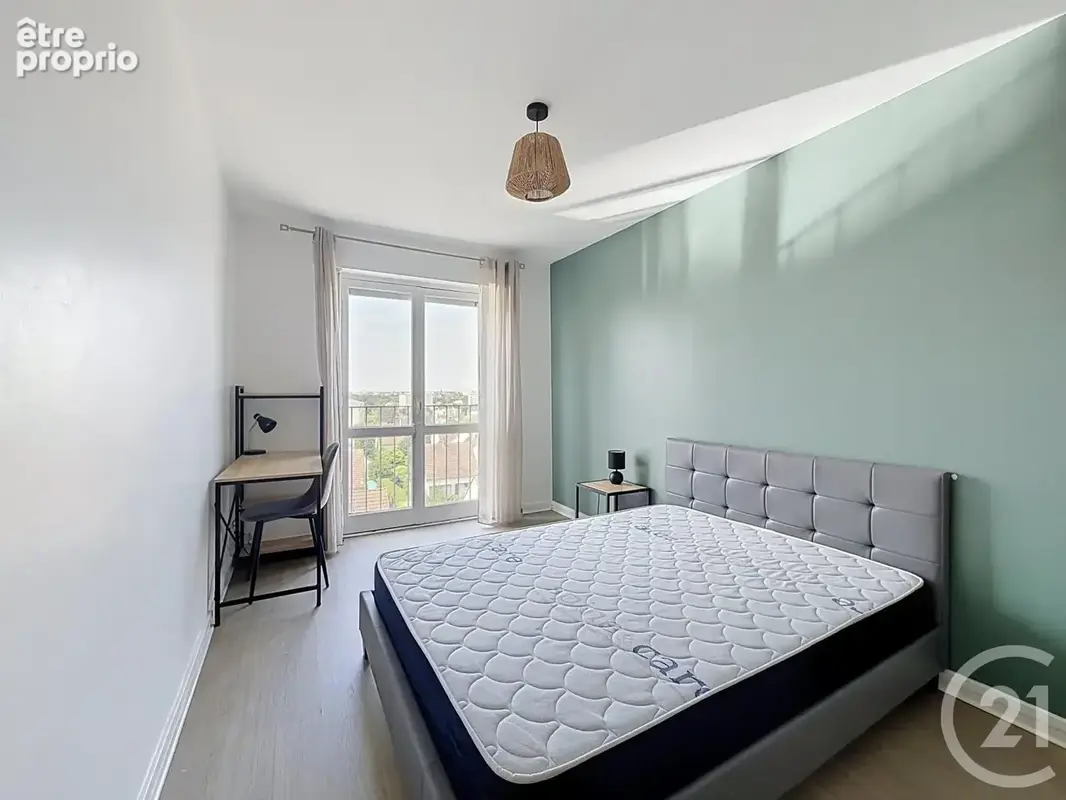 Appartement 4 pièces 77 m² à vendre à Saint-Andre-Les-Vergers (10120) - photo 4
