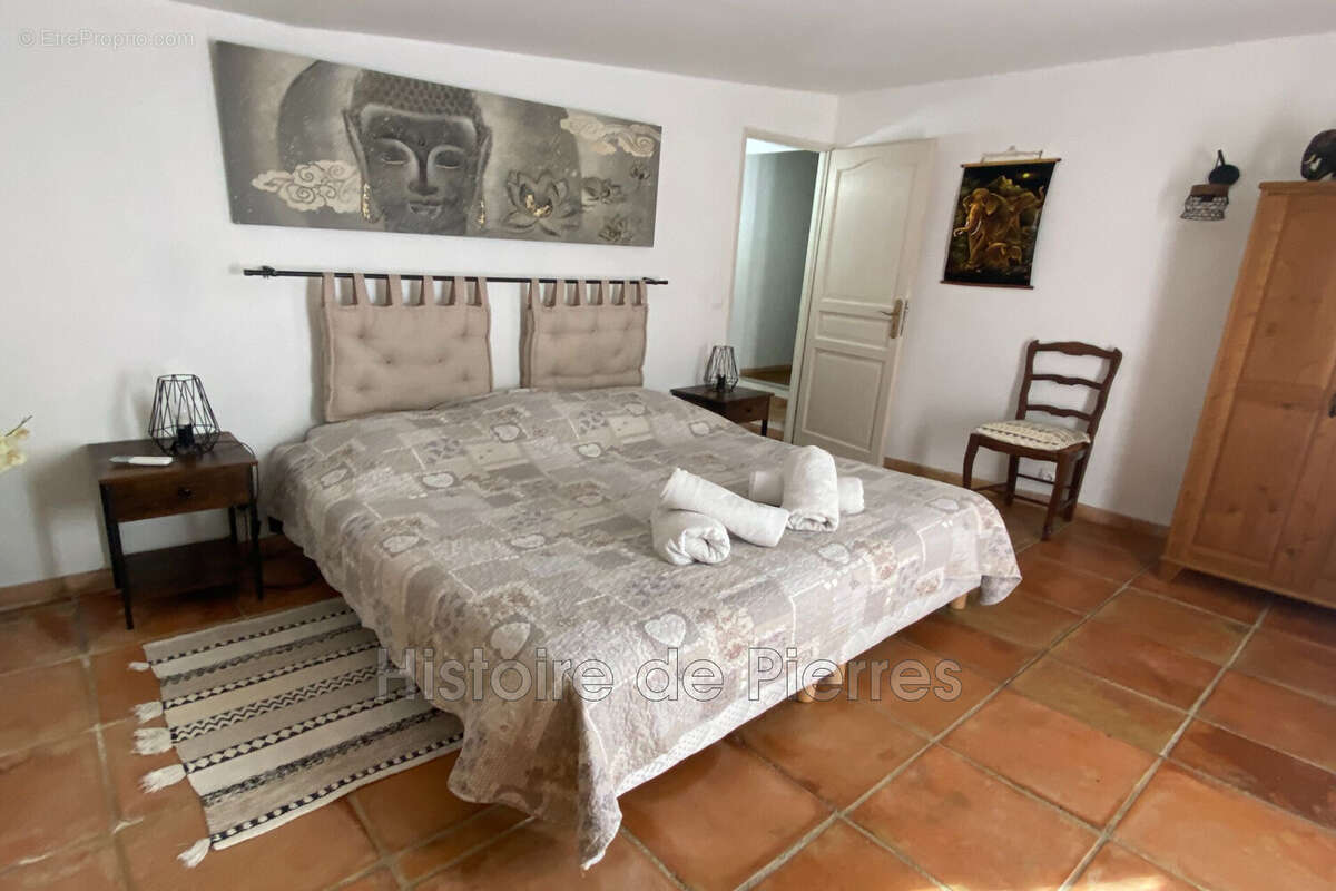 Maison à LA GARDE-FREINET