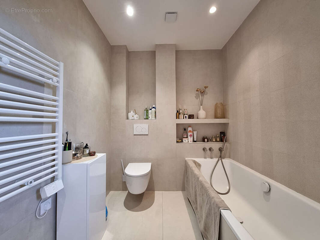 Maison à LE PERREUX-SUR-MARNE