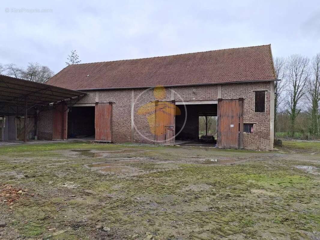 Maison à BRISSY-HAMEGICOURT
