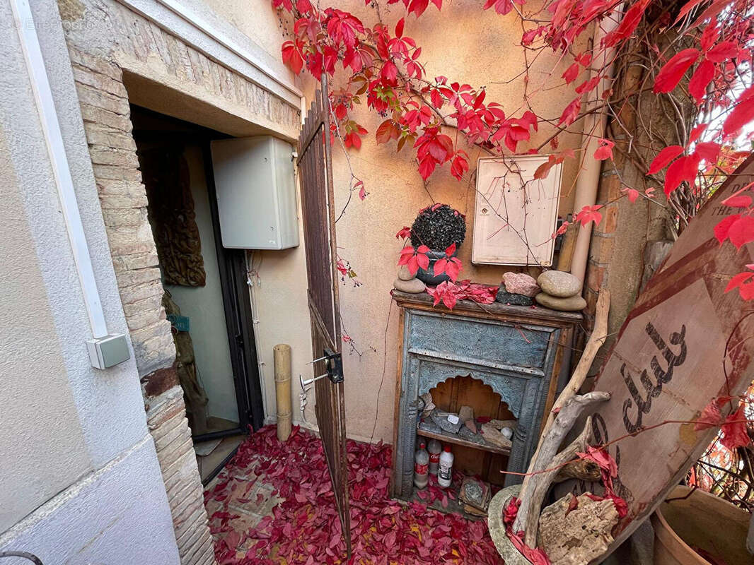 Maison à LE CASTELLET