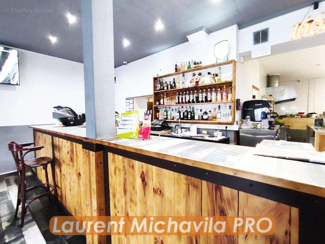 Commerce à LE BOUSQUET-D'ORB