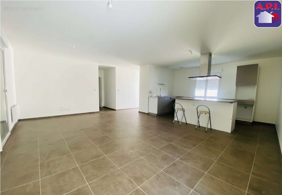 Maison 100 m² à Le Fossat  - photo 3
