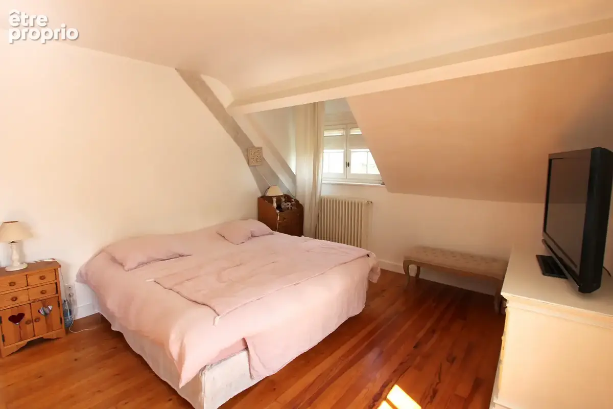 PARMAIN - L'ISLE ADAM Proprieté à vendre 7 pièces sur 2000m² - photo 14