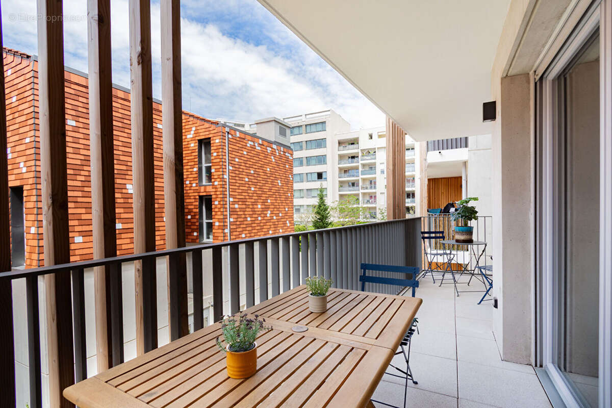 Appartement à MARSEILLE-2E