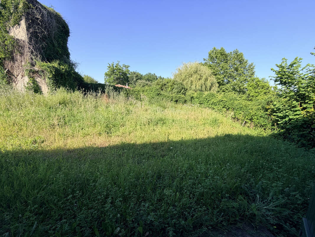 Appartement à GAMARDE-LES-BAINS