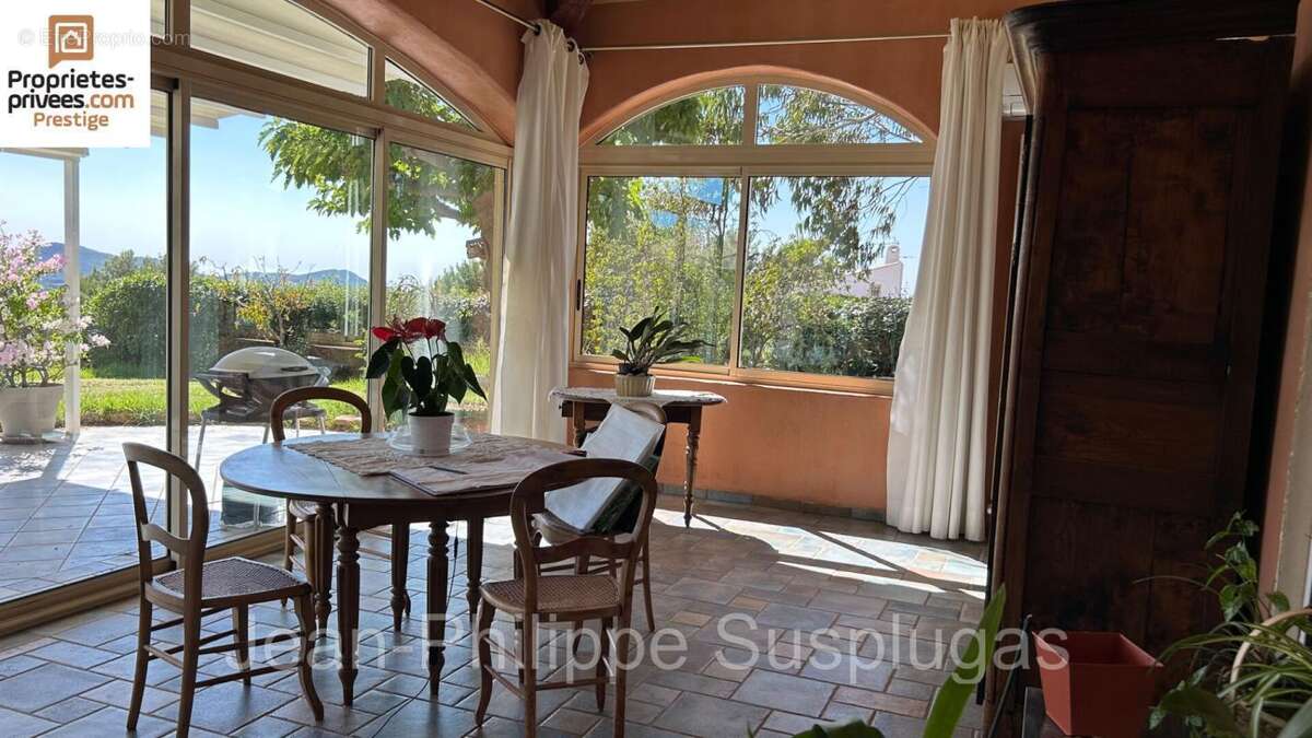 Villa La Cadiere D Azur 7 pièce(s) 230 m2 - photo 10