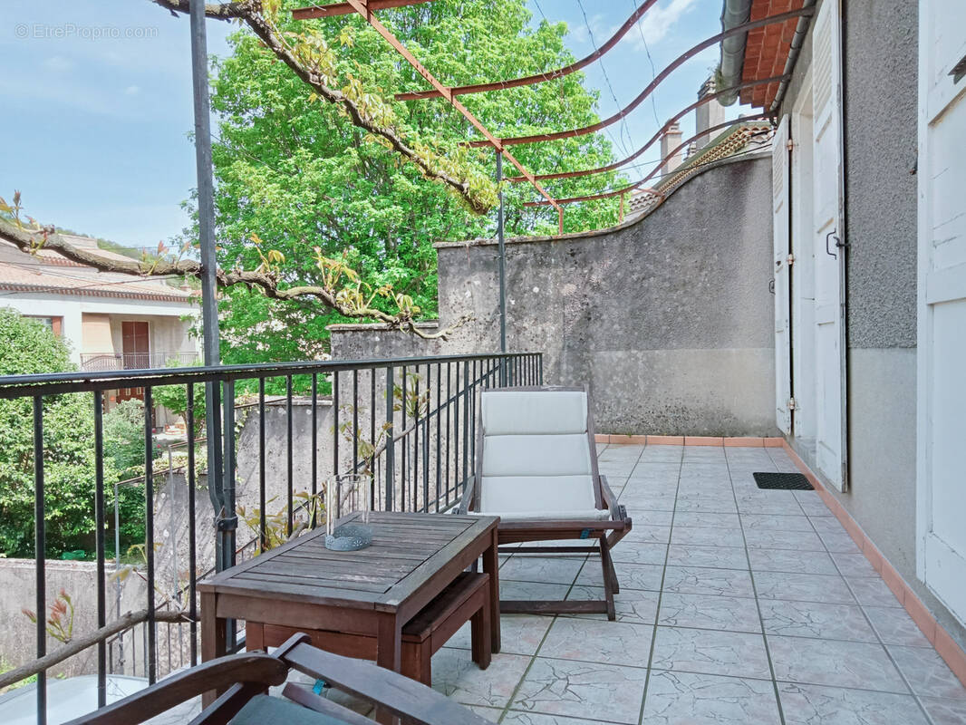 Maison à BEAUCHASTEL