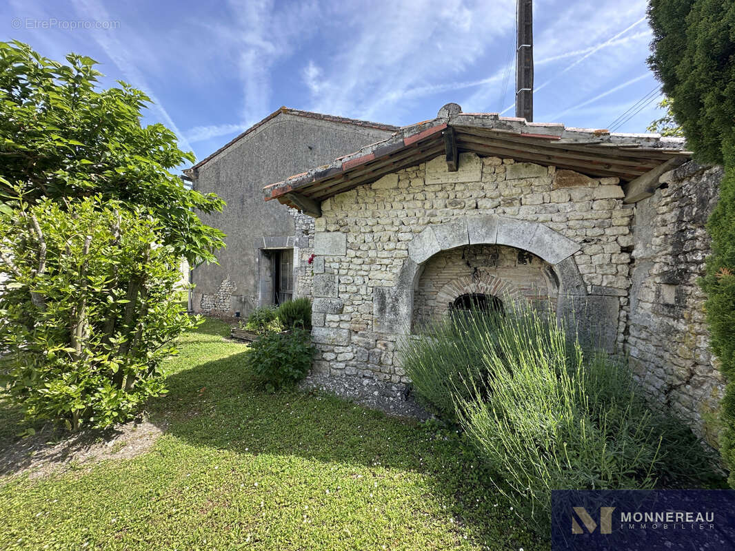 Maison à BOUTEVILLE