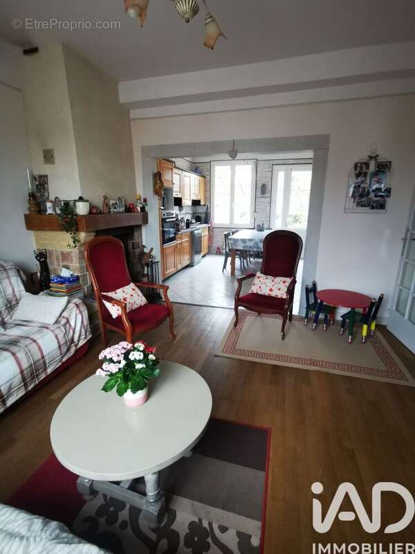 Photo 2 - Maison à CONNERRE