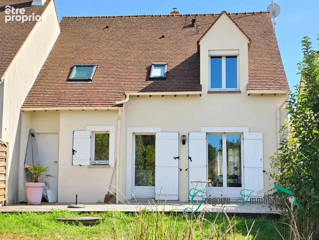 Maison à LA GENEVRAYE