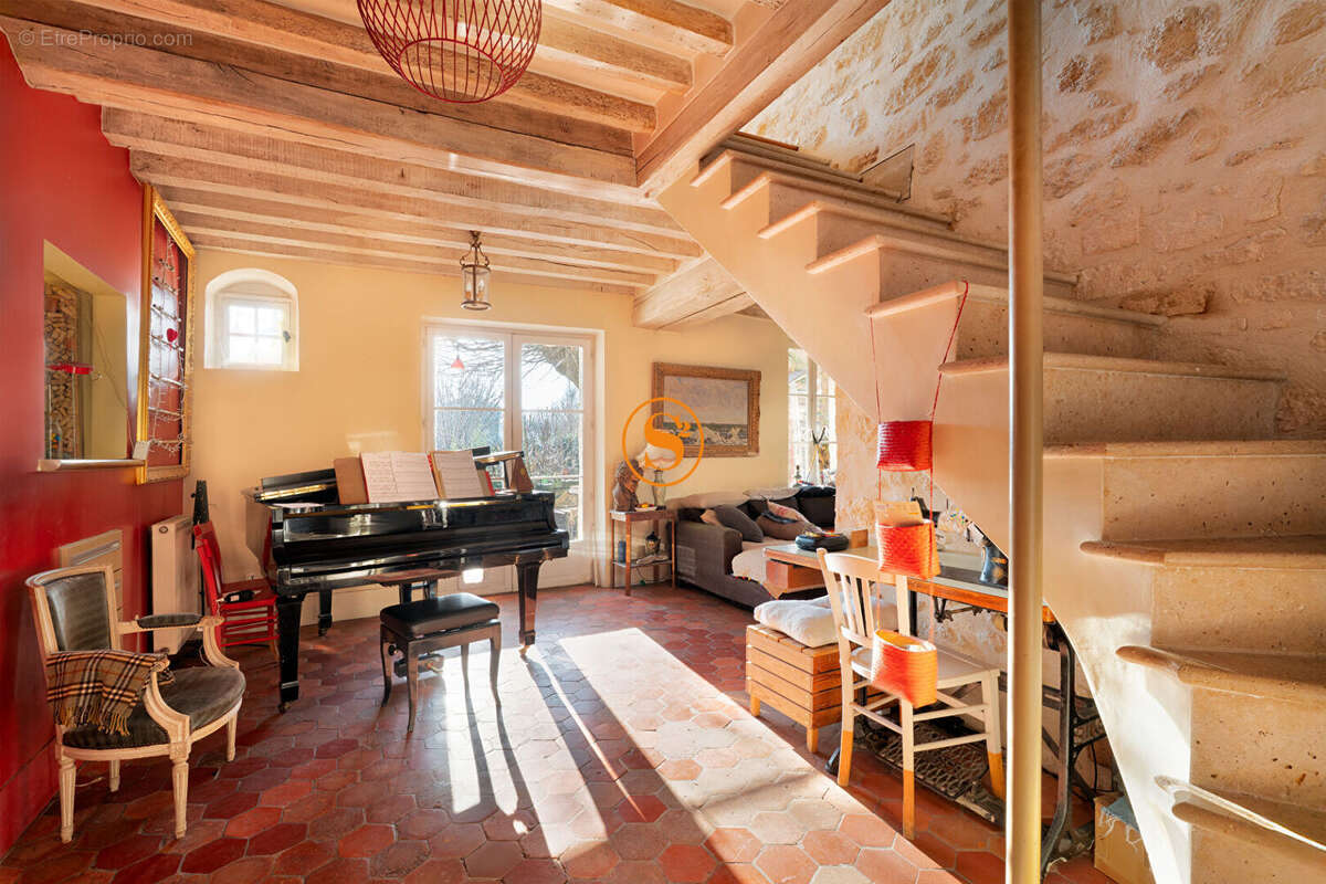 Maison à LAMORLAYE