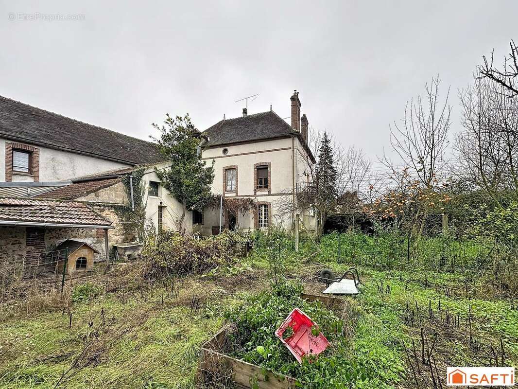Photo 7 - Maison à VILLENEUVE-SUR-YONNE