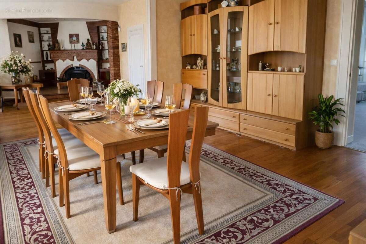 Photo 8 - Maison à JEANMENIL