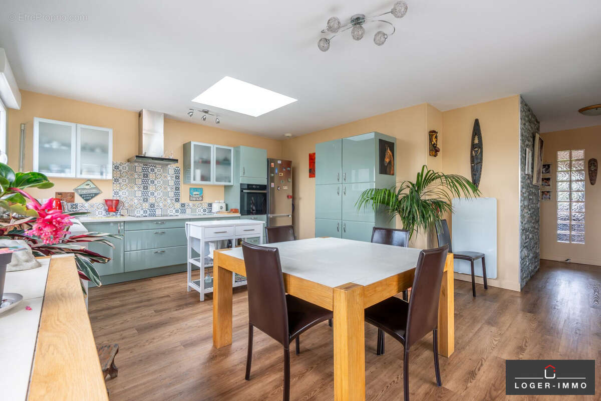 Appartement à NEUILLY-PLAISANCE