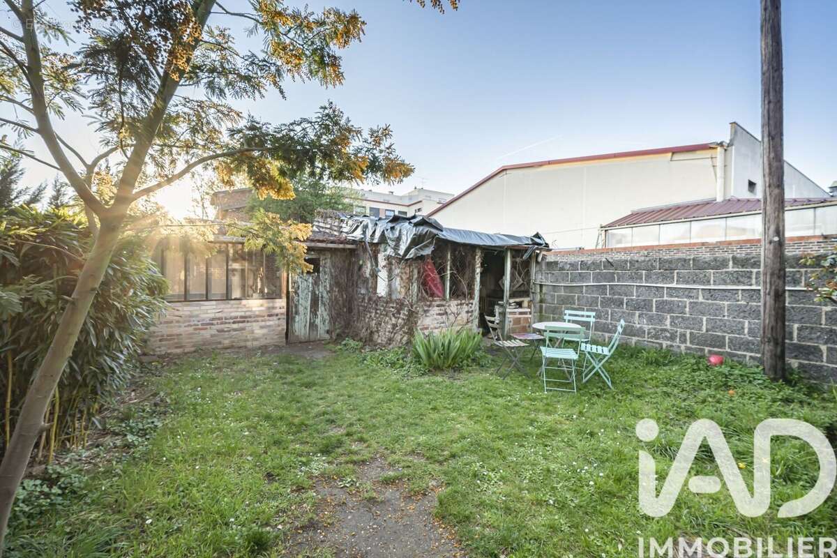 Photo 6 - Maison à GENNEVILLIERS