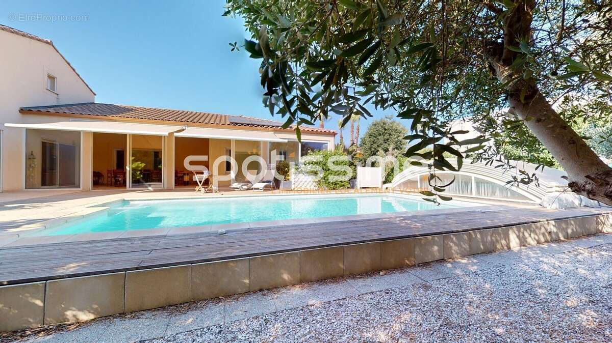 Maison à AGDE