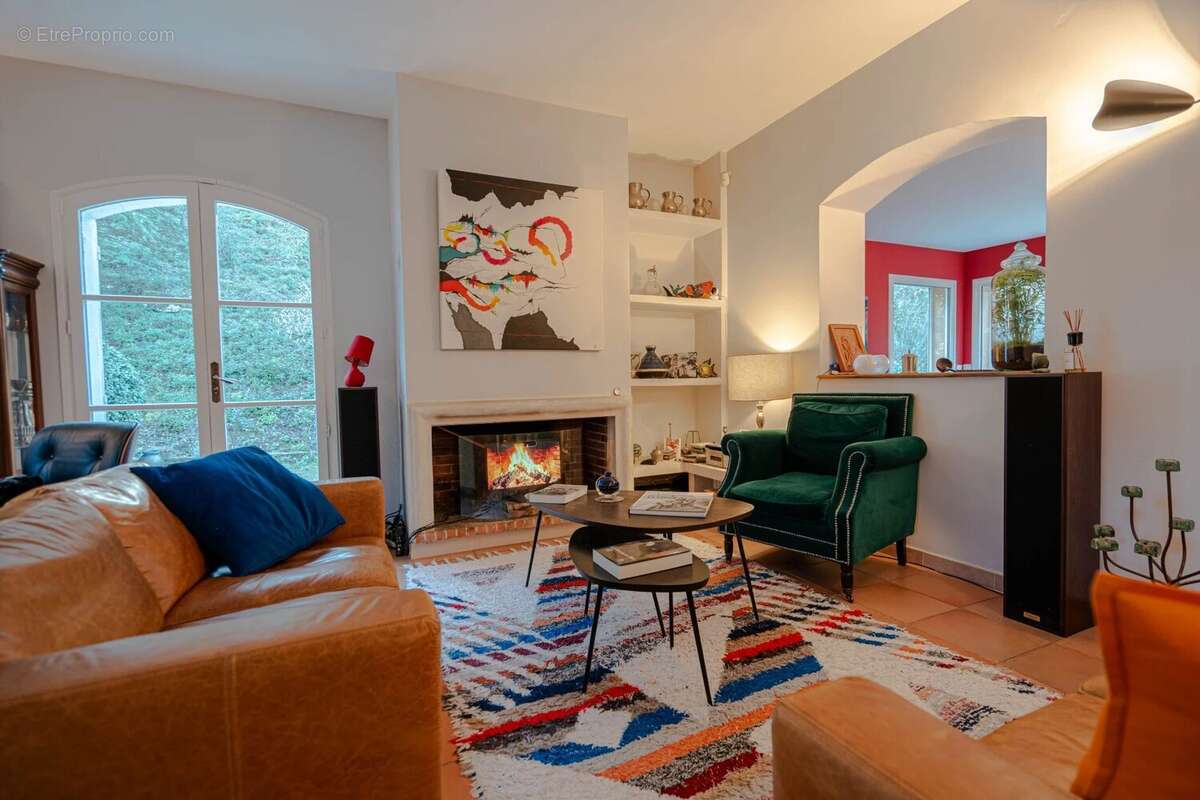 Maison à SAINT-MARC-JAUMEGARDE