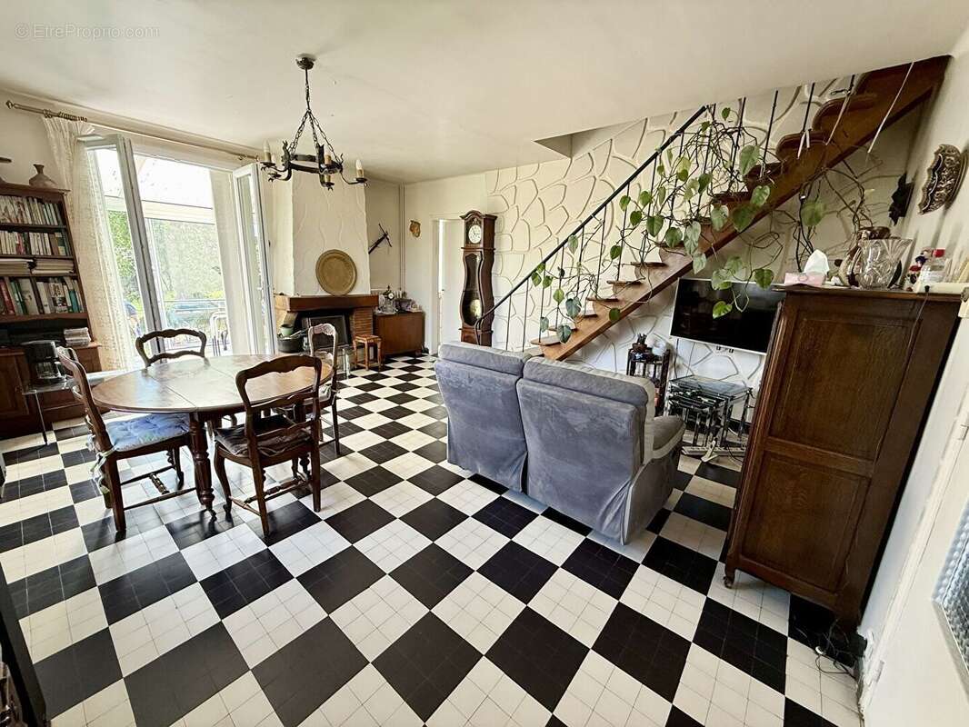 Maison à VILLEBON-SUR-YVETTE