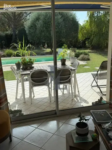 Villa d’exception en exclusivité avec piscine et jardin sans vis-à-vis - photo 12