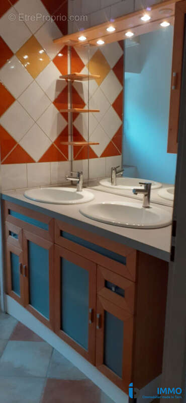 Appartement 90 m² à Cagnac-Les-Mines  - photo 8