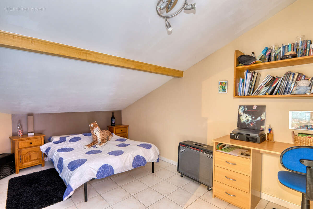 Appartement à CHAPONOST