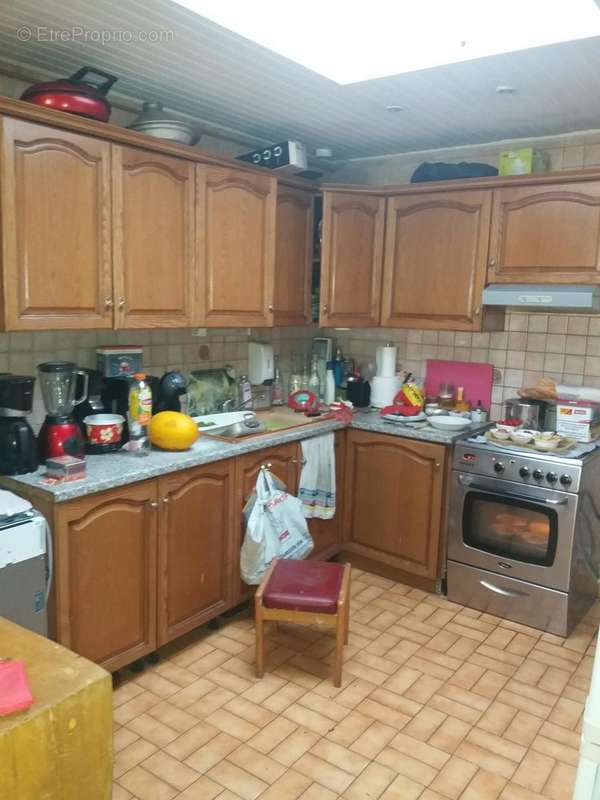 cuisine aménagée - Maison à ROUBAIX