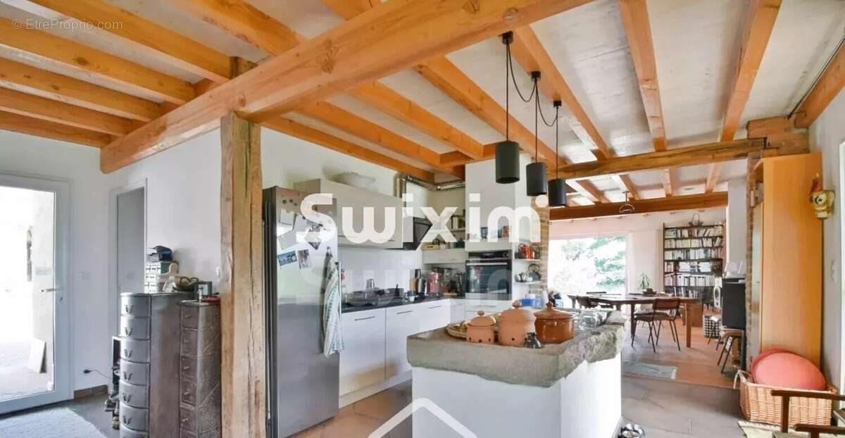 Maison à LONS-LE-SAUNIER