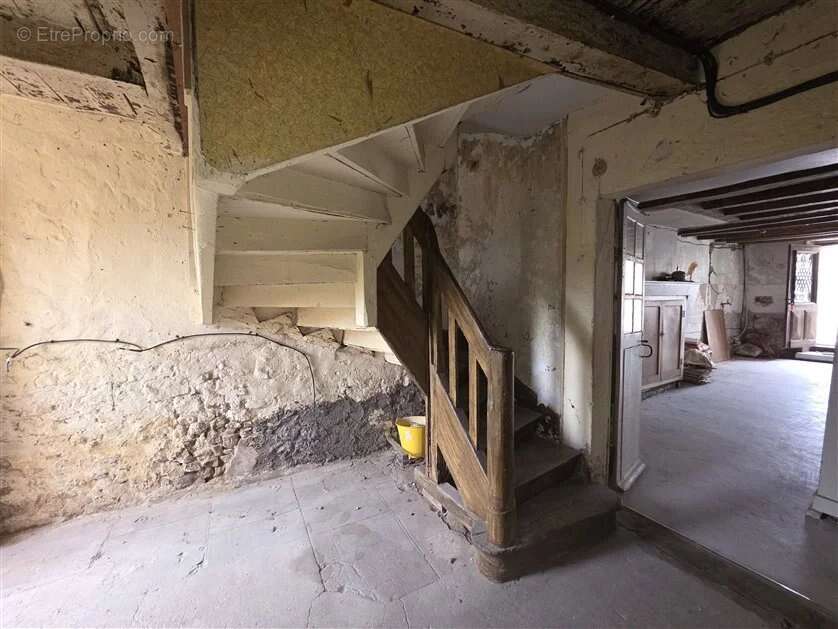 Appartement à MAGNAC-LAVAL