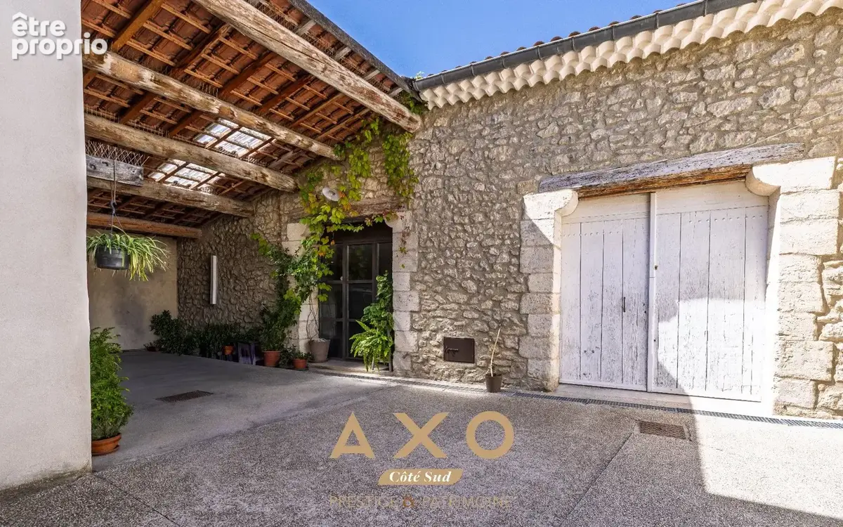 Mallemort - maison de village - 220 m2 - atelier - atelier d artiste - grenier - abri voiture - terrasse - 510 000 - photo 19