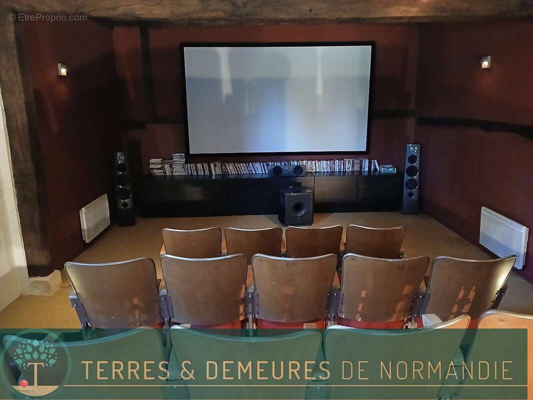 Maison à PONT-L'EVEQUE