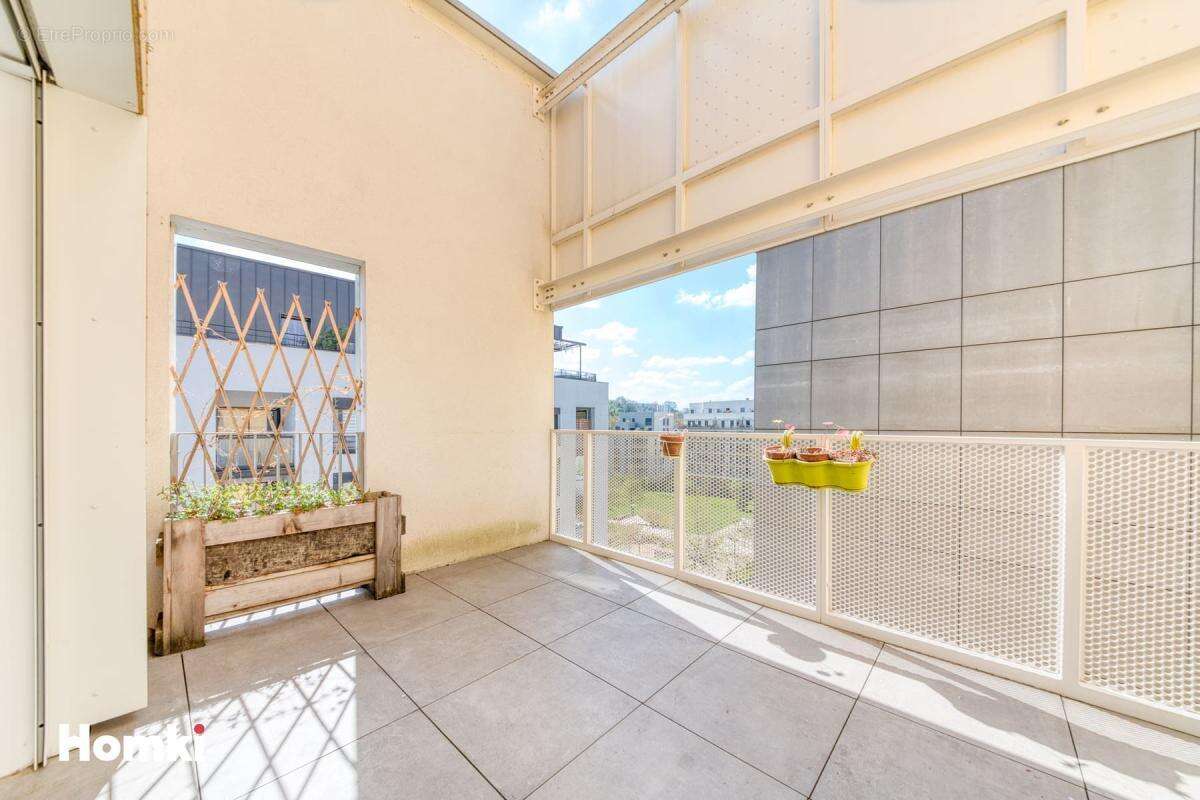 Appartement à LYON-9E