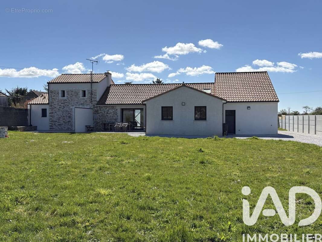 Photo 2 - Maison à CHAUVE