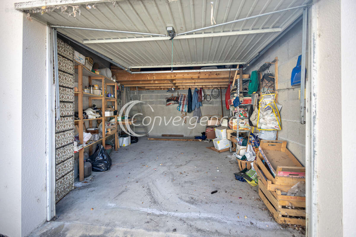 Appartement T3, accès PMR, ascenseur, garage et balcons SAINT JUNIEN - photo 12