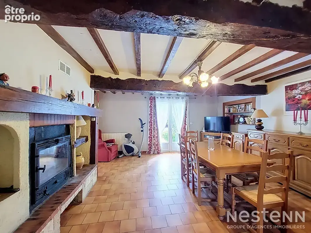 A Vendre Gasconne rénovée de 203m² avec dépendances et plus de 3 hectares à Saint-Puy - photo 9
