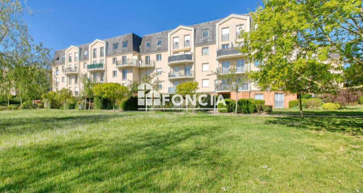 Appartement à VERNEUIL-SUR-SEINE