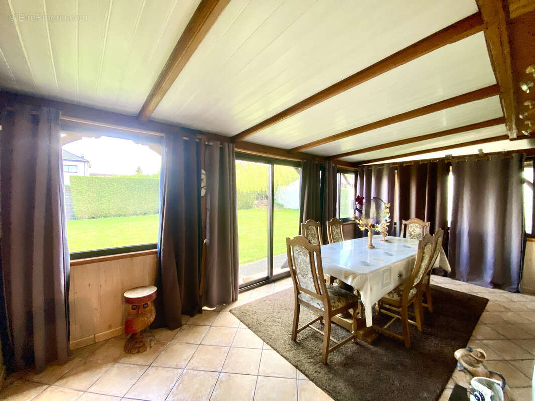 Maison à AULNOYE-AYMERIES