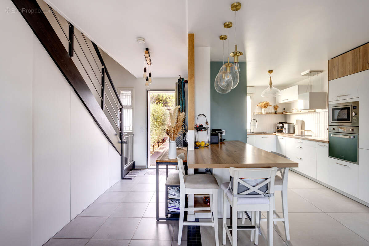 Maison à LOUVECIENNES