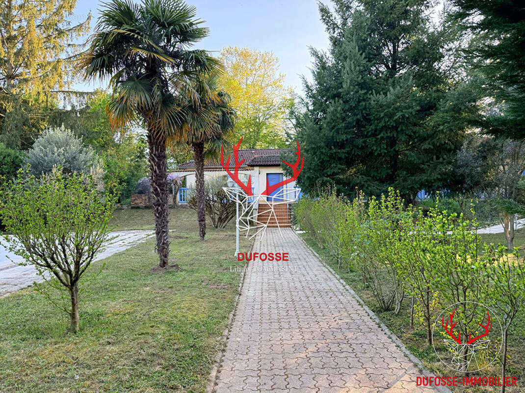 Maison à LES CHERES