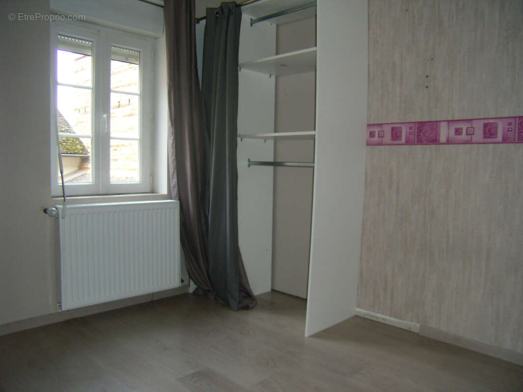 Maison à SAINT-MARCEL