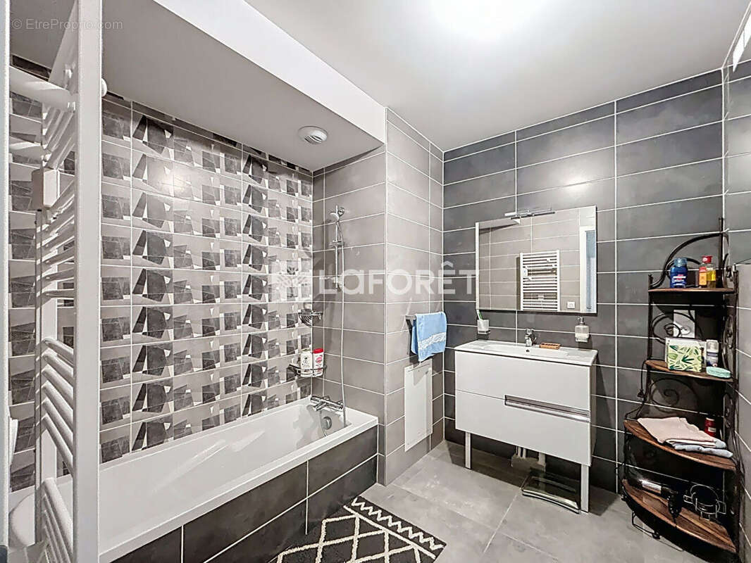 Appartement à SAINT-ALBAN-LEYSSE