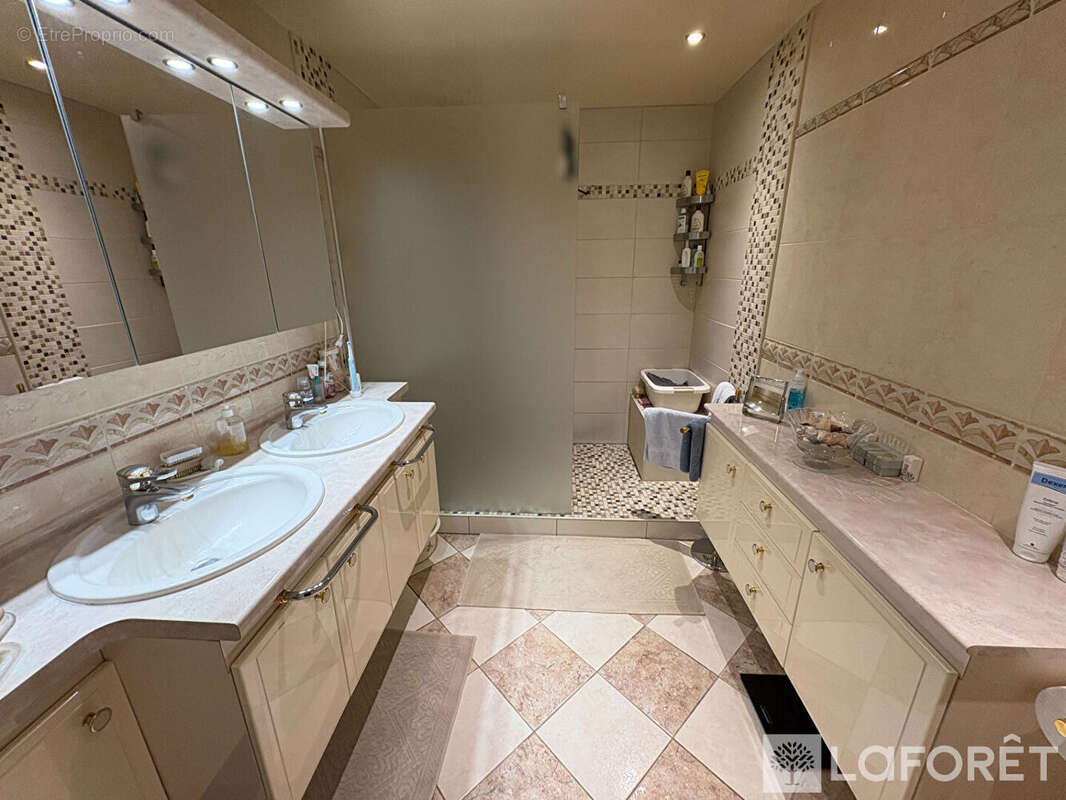 Appartement à PALAISEAU