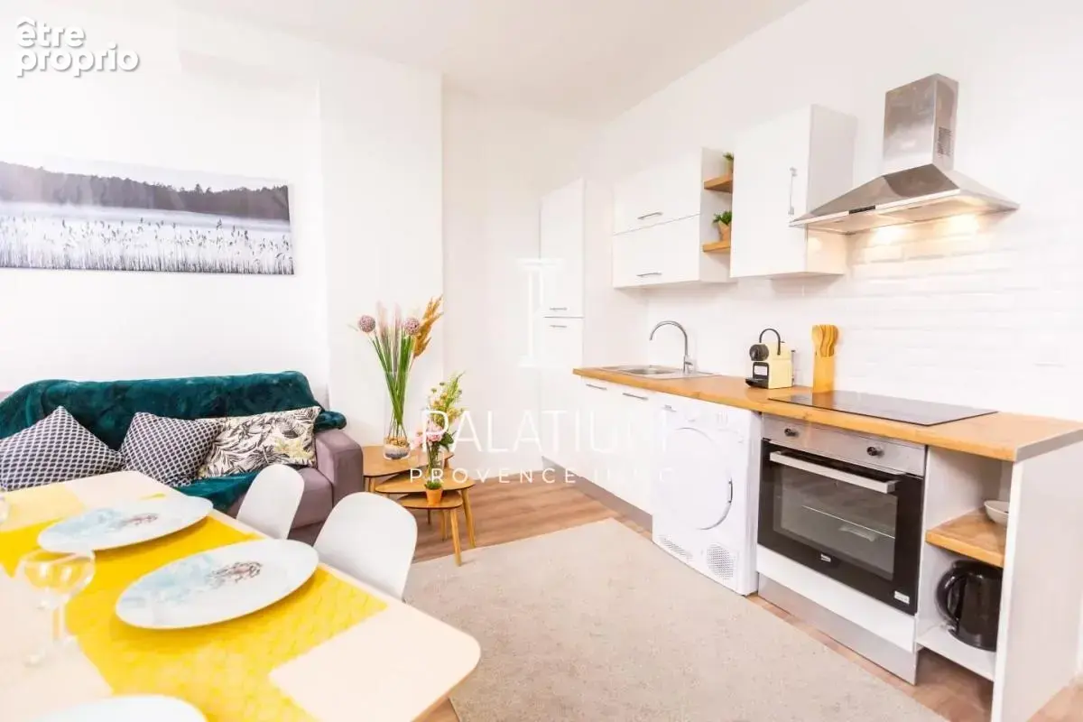 Appartement T3 rénové de 45 m² – Marseille 1er - photo 6