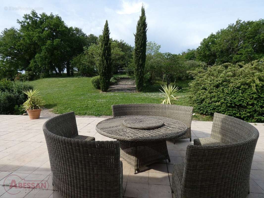 Maison à CORDES-SUR-CIEL