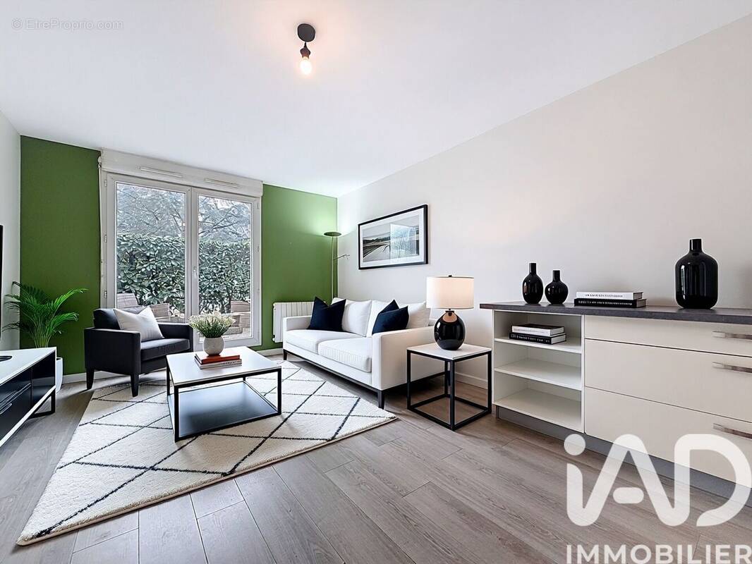 Photo 1 - Appartement à OZOIR-LA-FERRIERE
